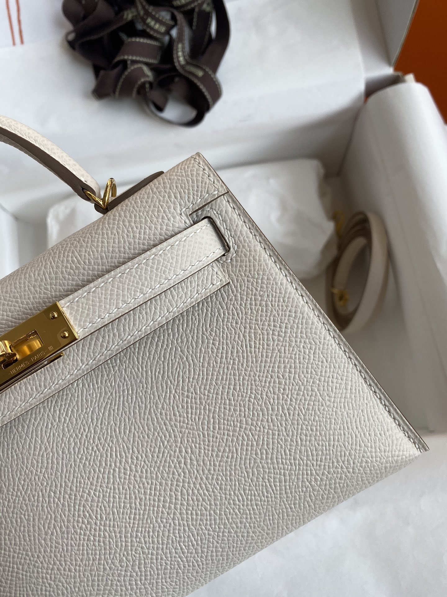 Hermes Kelly Mini II Bag 19CM In White Epsom Leather